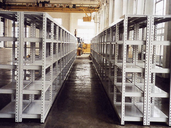 倉庫貨架.jpg 倉庫貨架.jpg